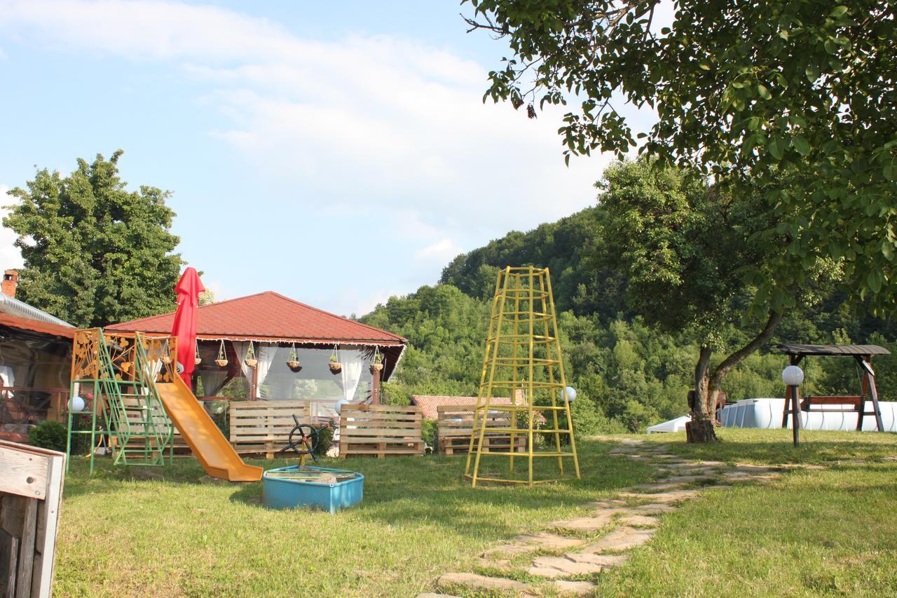 Daskalov Bungalows Chervena Lokva Exterior foto