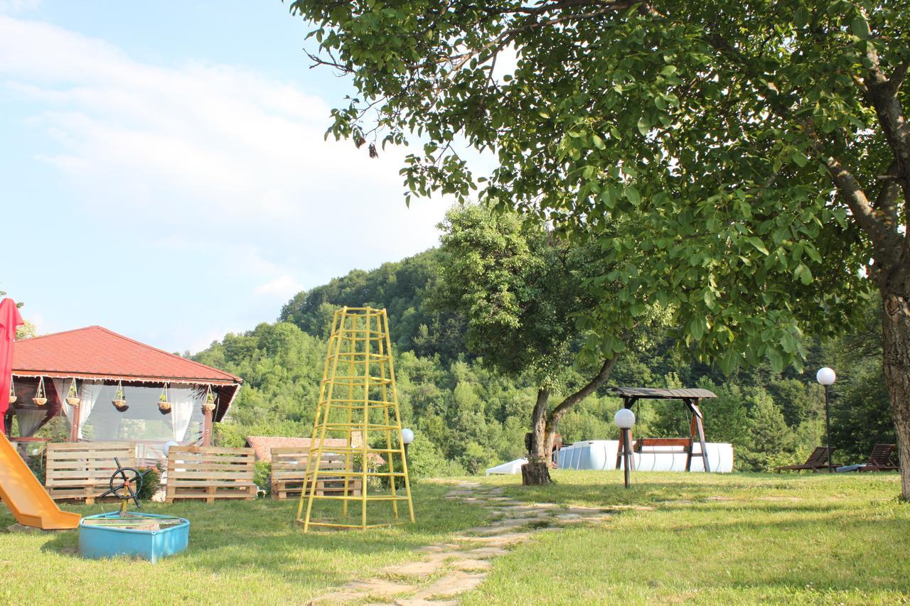 Daskalov Bungalows Chervena Lokva Exterior foto