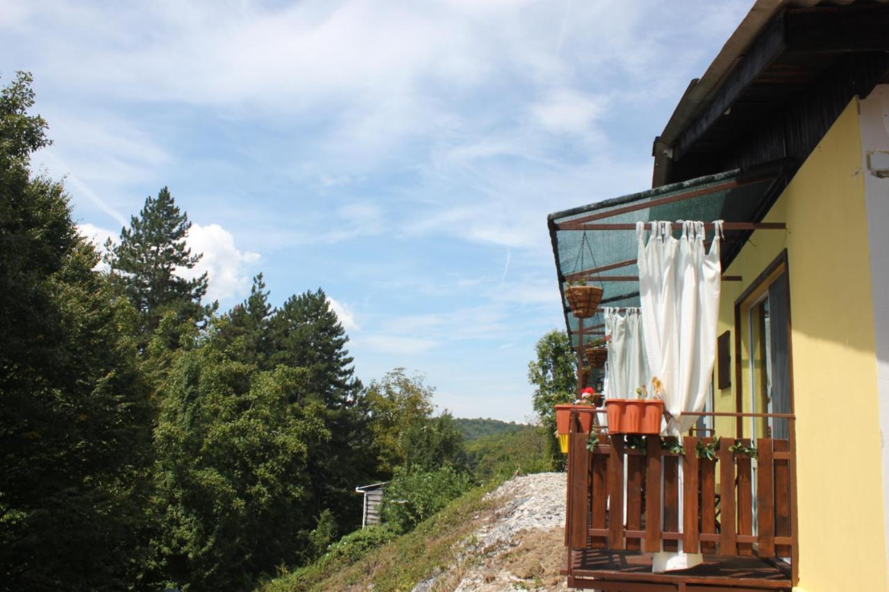 Daskalov Bungalows Chervena Lokva Exterior foto